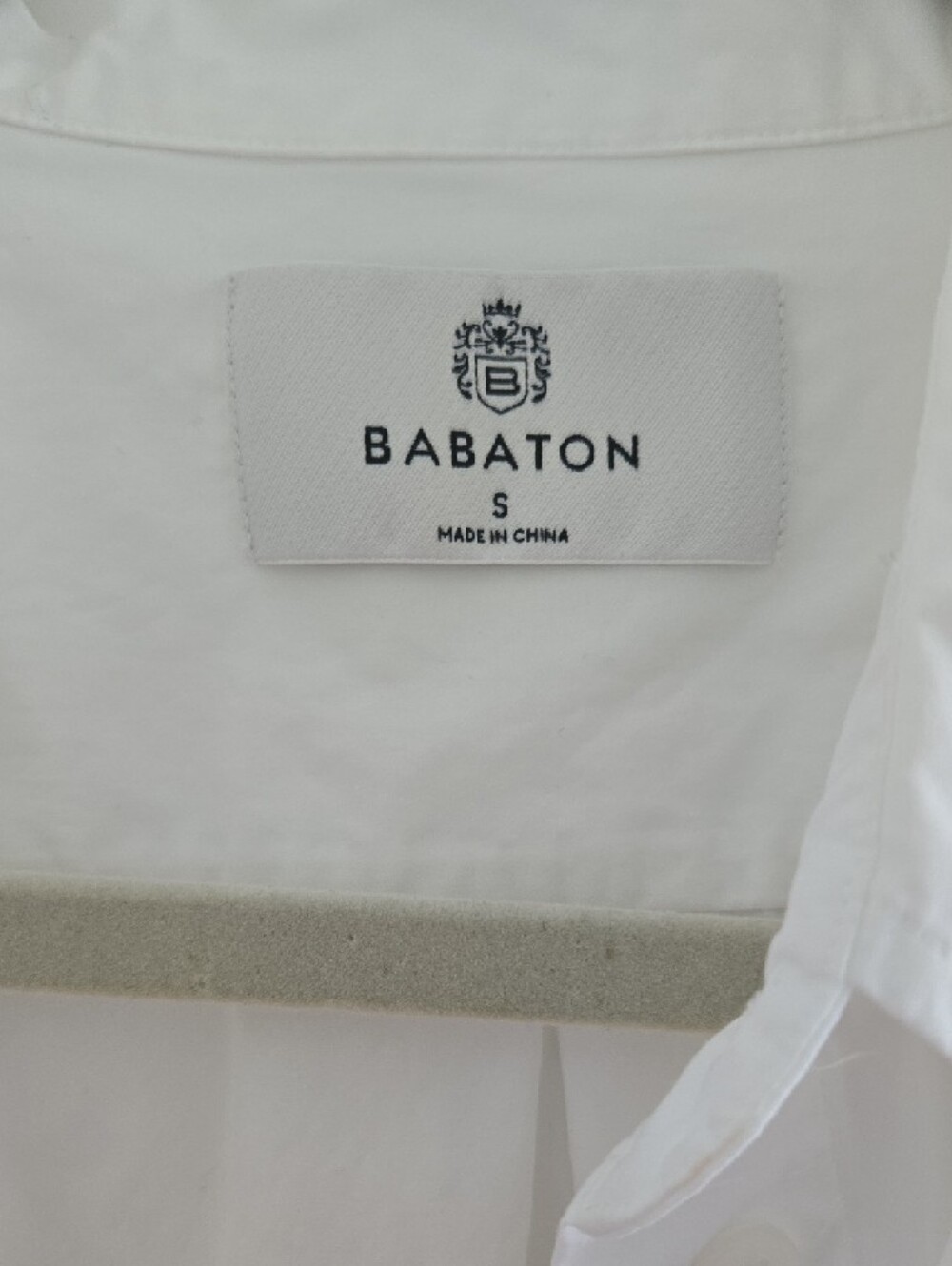 Babaton White Long-Sleeve Button Shirt - Picture 4 of 7